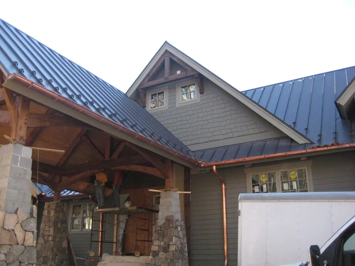 Craftsman Roofing team delivering quality roofing work in Kingwood